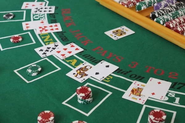 How to Play Blackjack the Right Way